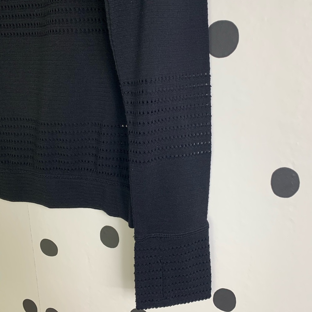 EUC ATHLETA LIMITLESS CREW NECK BLACK PULLOVER S - Picture 6 of 8